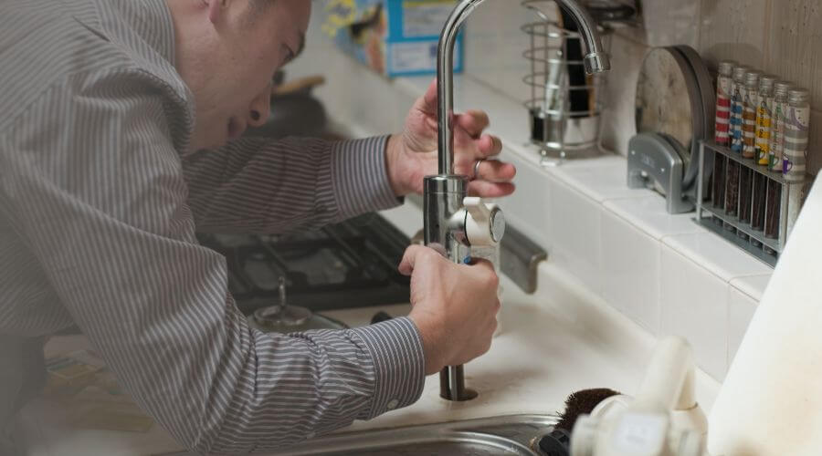 Professional emergency plumbing in Hudson, IL